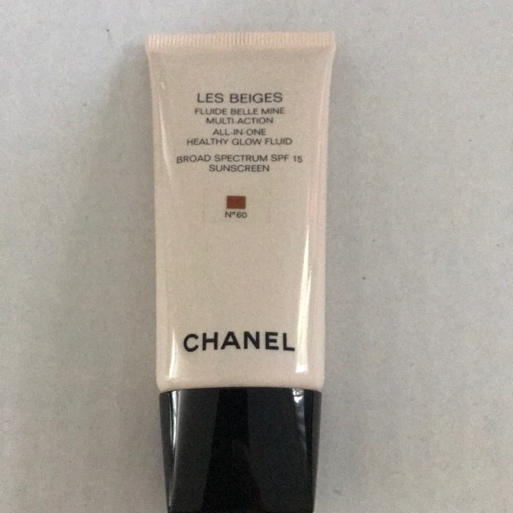 Chanel Les beige healthy glow fluid- N 60